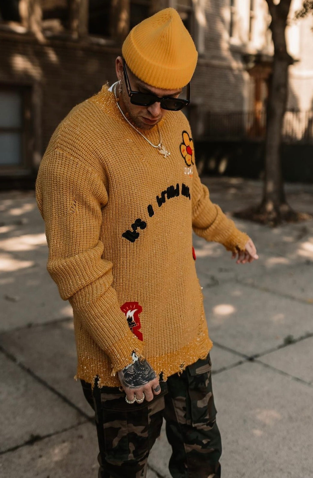 KIWI Heavy Gauge Ripped Knit Sweater with patches