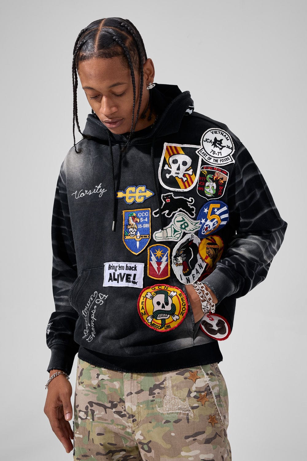 WAR ANGEL PULLOVER HOODIE (VINTAGE BLACK) 84434H