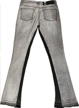 Load image into Gallery viewer, MEN’S WAIMEA STACKED FIT GREY BLEACH JEANS