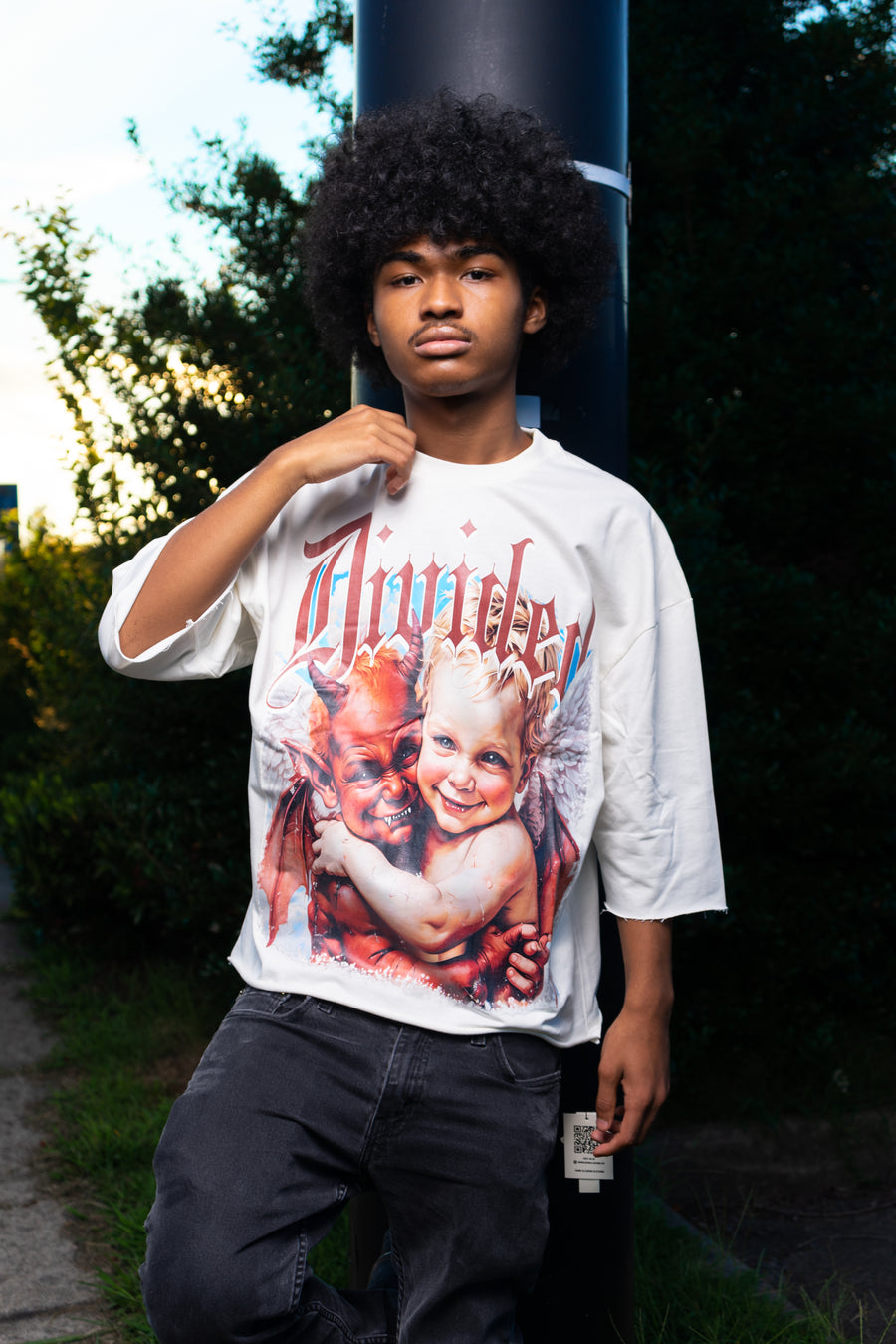Divided - Off White Tee Shirt
