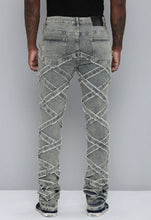 Load image into Gallery viewer, MEN&#39;S STACKED FIT ANTIQUE BLEACH