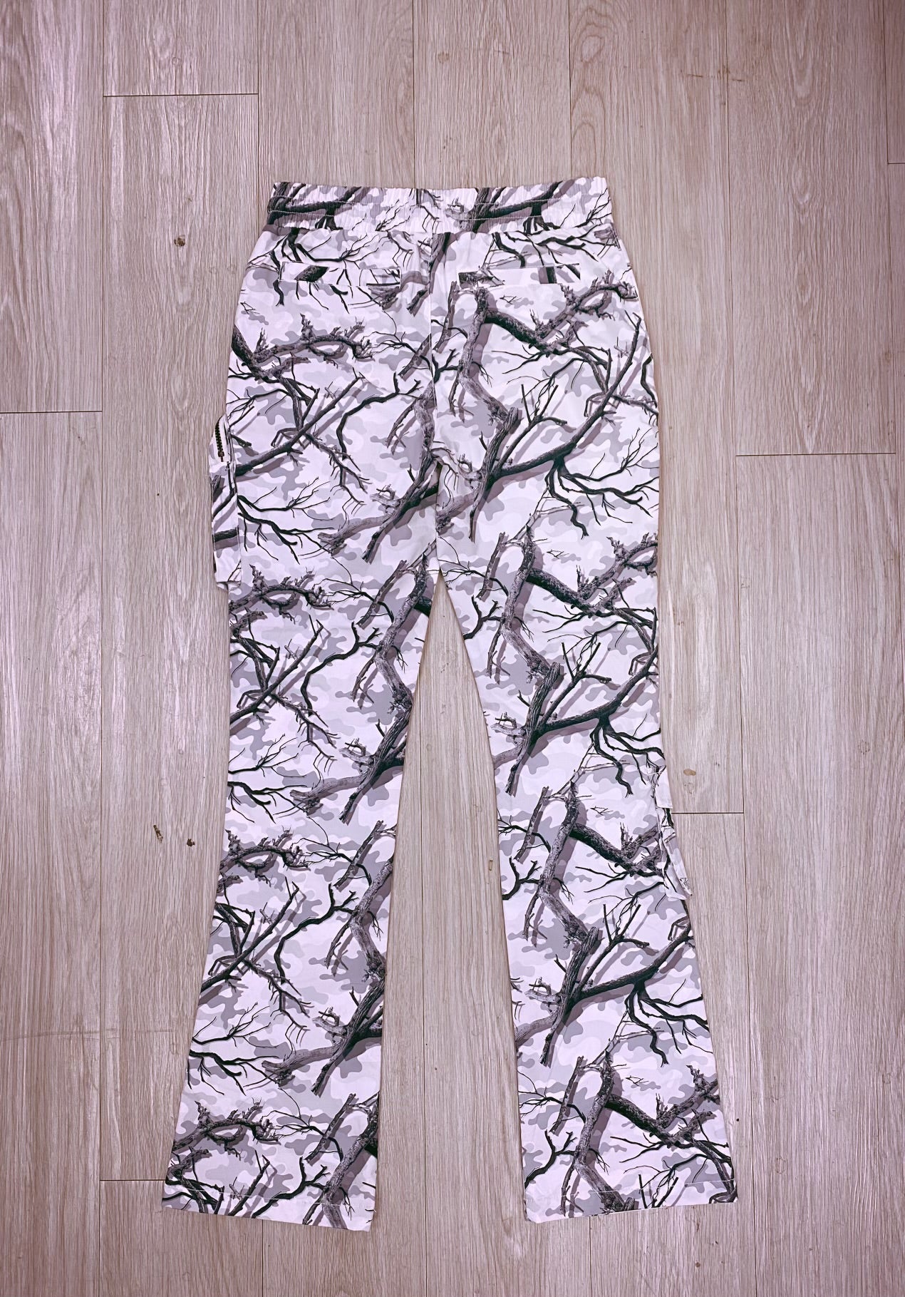 windbreaker white tree pants