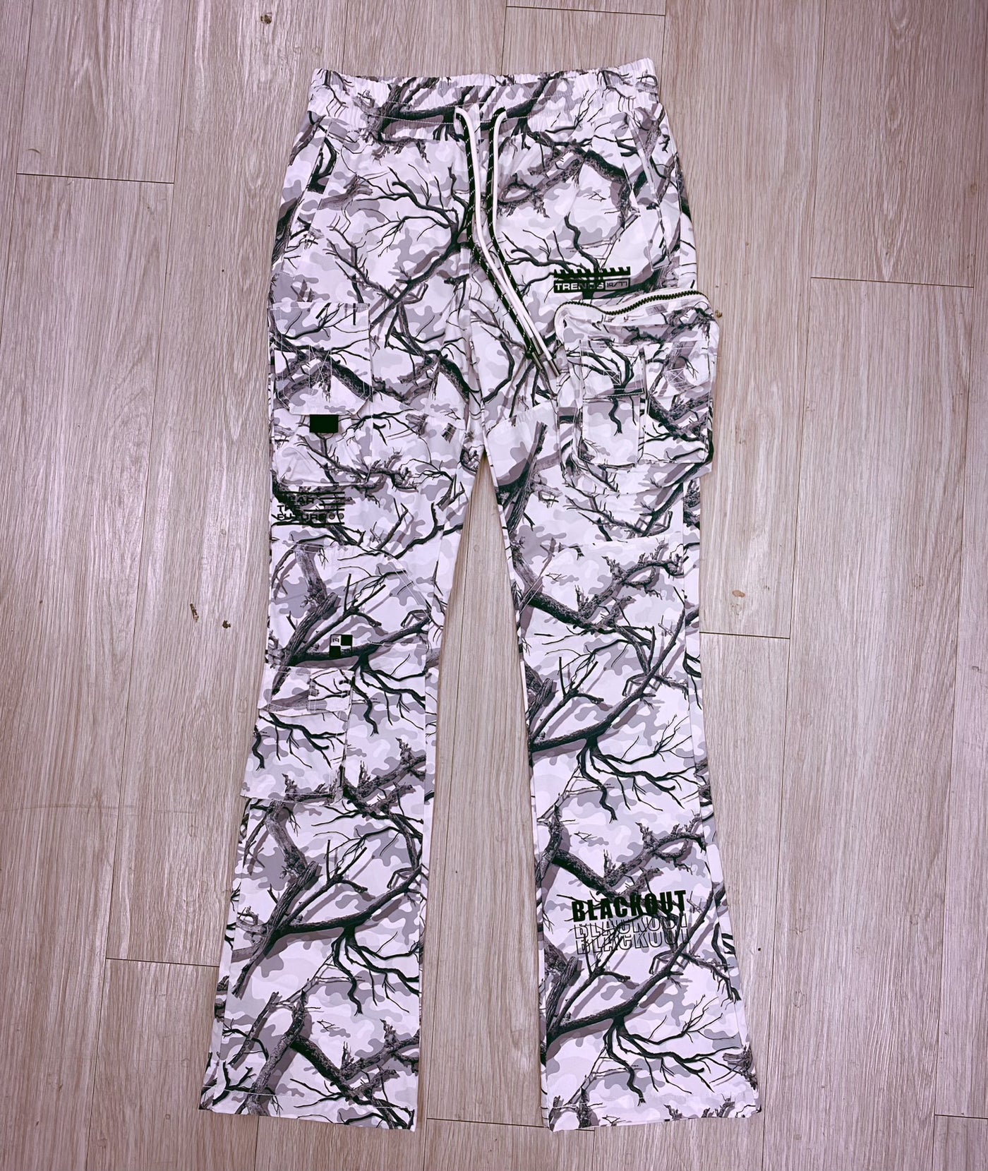 windbreaker white tree pants