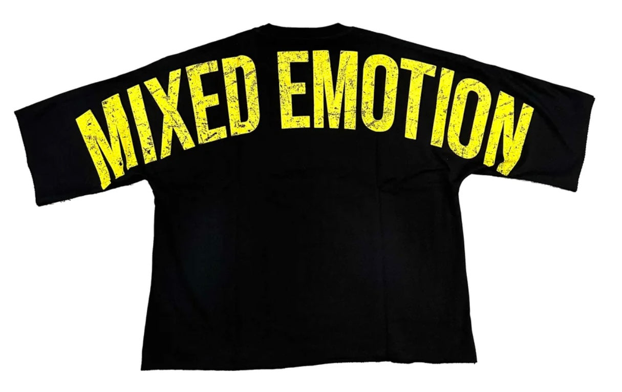 Cropped "Trapped" Tee