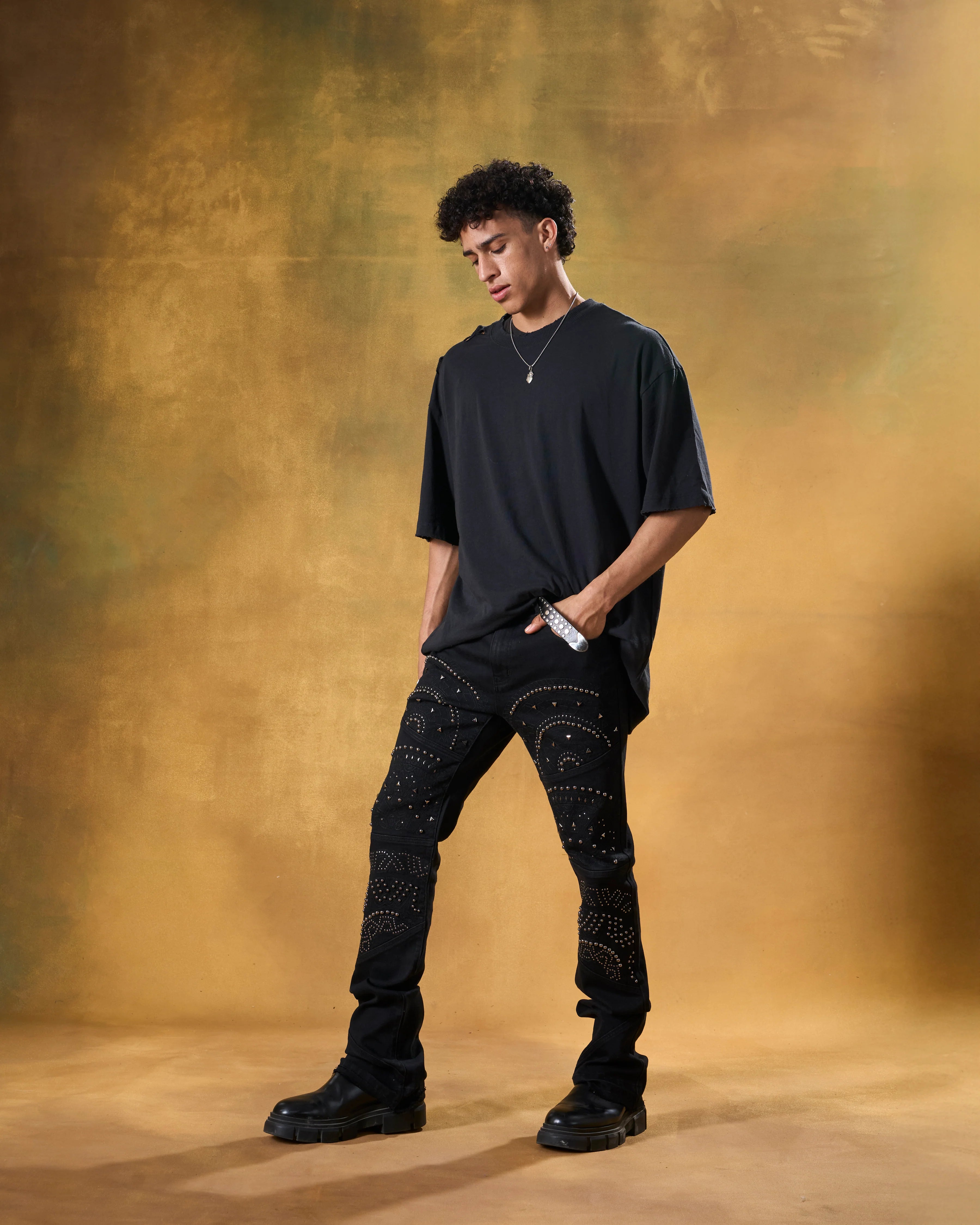 W BY WAIMEA MEN'S STACKED FIT JEANS BLACK M8424D