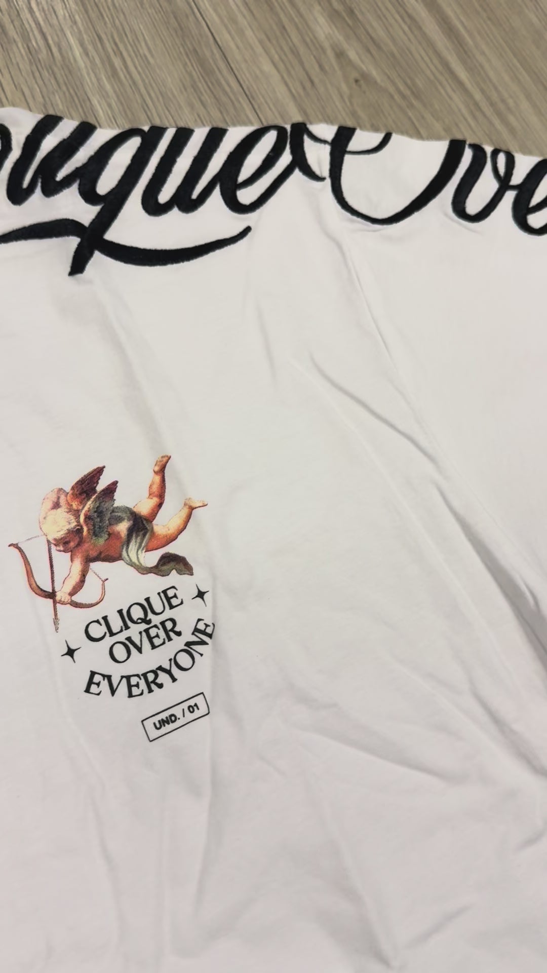 CLIQUE OVER EVERYONE WHITE us5117