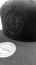 Load image into Gallery viewer, Mitchell &amp; Ness Wool Solid Black Brooklyn Nets Snapback
