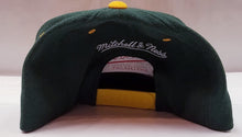 Load image into Gallery viewer, New Era Triangle Script Greenbay Packers Snapback