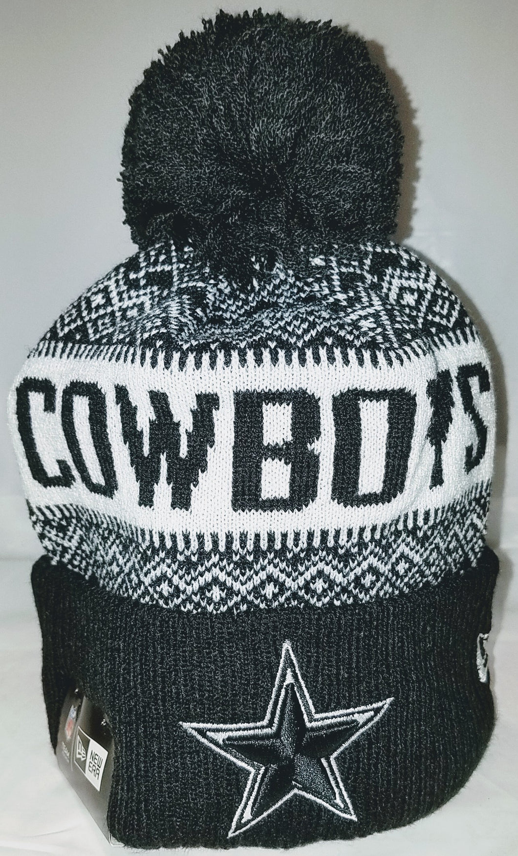 New Era Dallas Cowboys Wintry Pom Beanie
