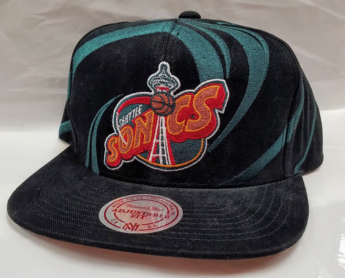 Mitchell & Ness Sonics Hurricane Snapback